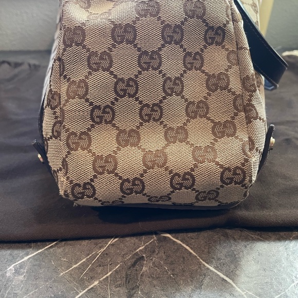 Gucci Medium Canvas Abbey Purse - Picture 3 of 16